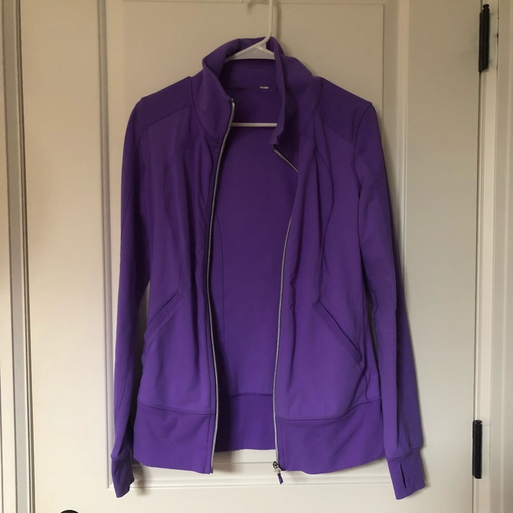 Lululemon women’s jacket